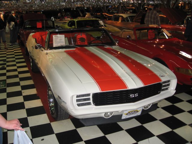chevroletcamaroz11pacecarconvertible.jpg